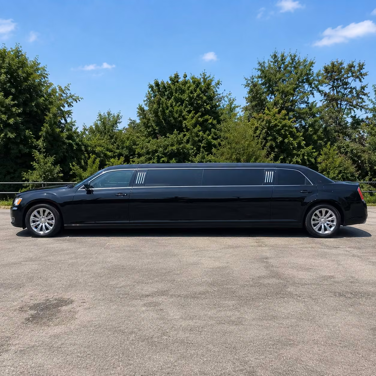 montgomery limousine exterior