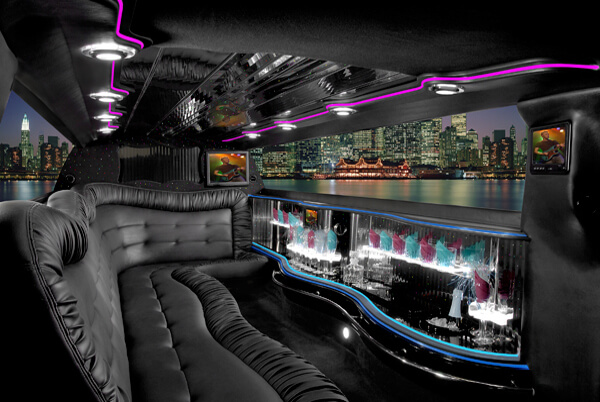 chrysler 300 limo rental Prattville interior